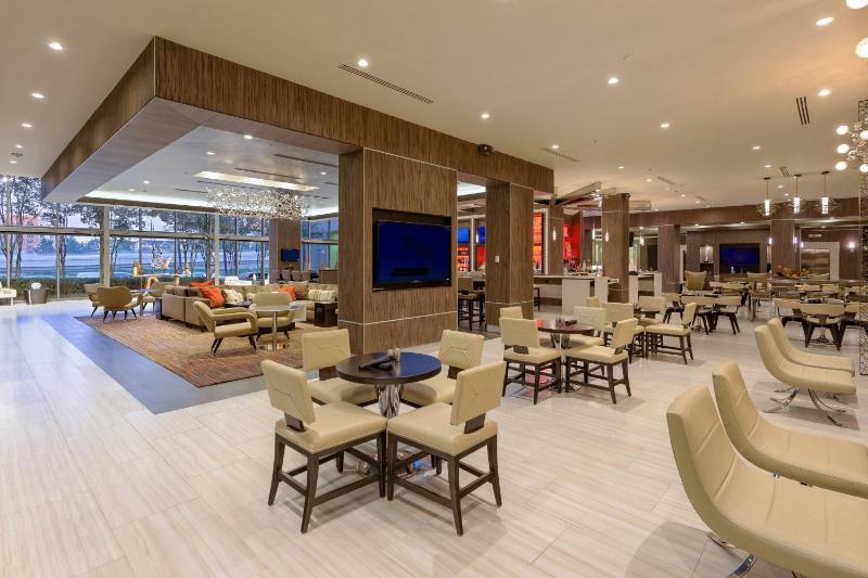 Houston Marriott Uptown by the Galleria - image 6