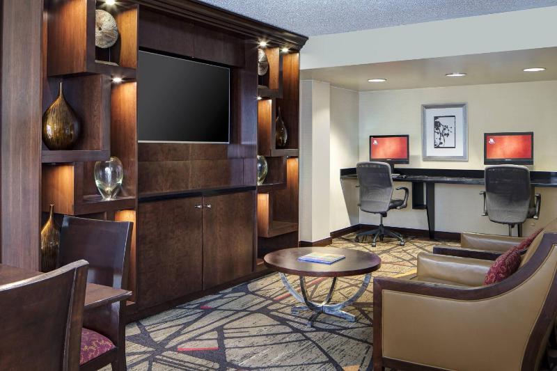 Houston Marriott Uptown by the Galleria - image 12