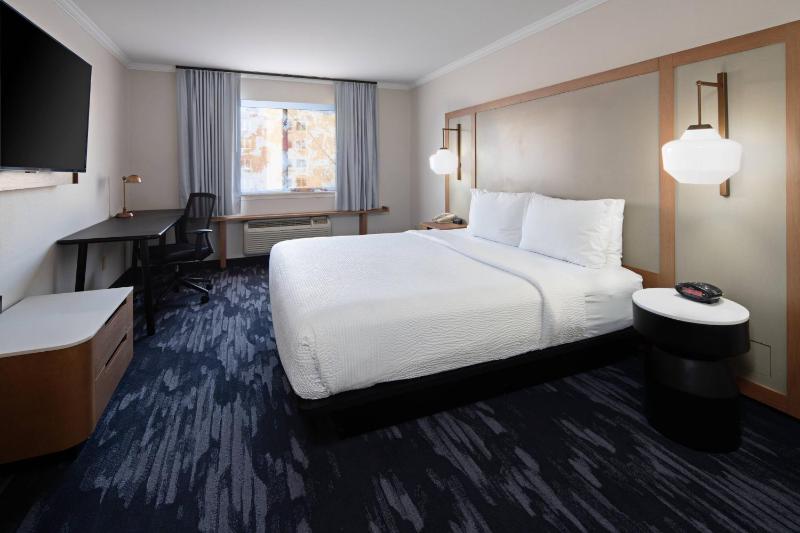 Fairfield by Marriott Inn & Suites Seattle Sea-Tac Airport - image 13
