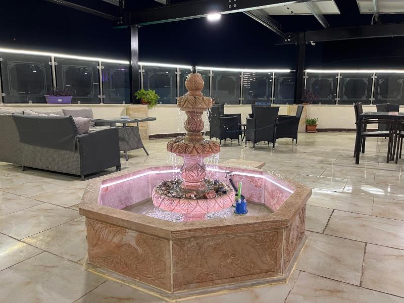 Suzan Hotel Apartments - image 7