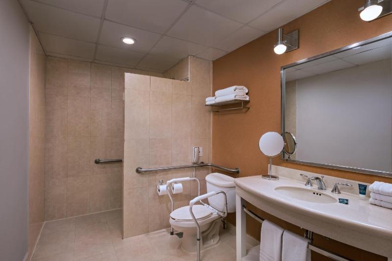 Four Points by Sheraton Galerias Monterrey - image 30