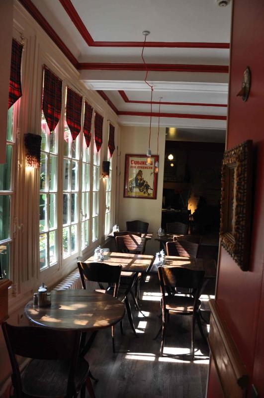 Le Vieux Carré - image 13
