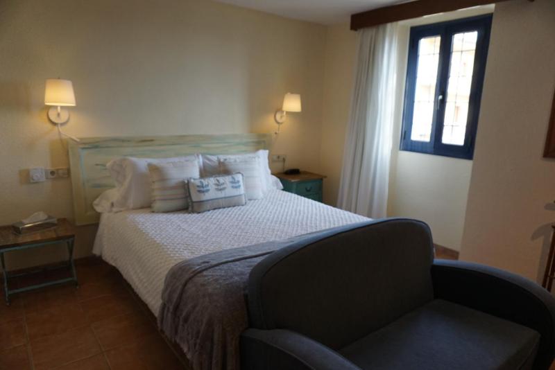 Double or Twin Room image 1