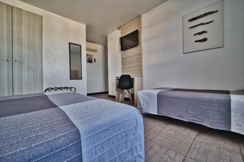 Triple Room image 3
