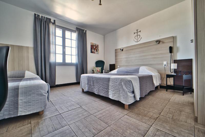 Triple Room image 4