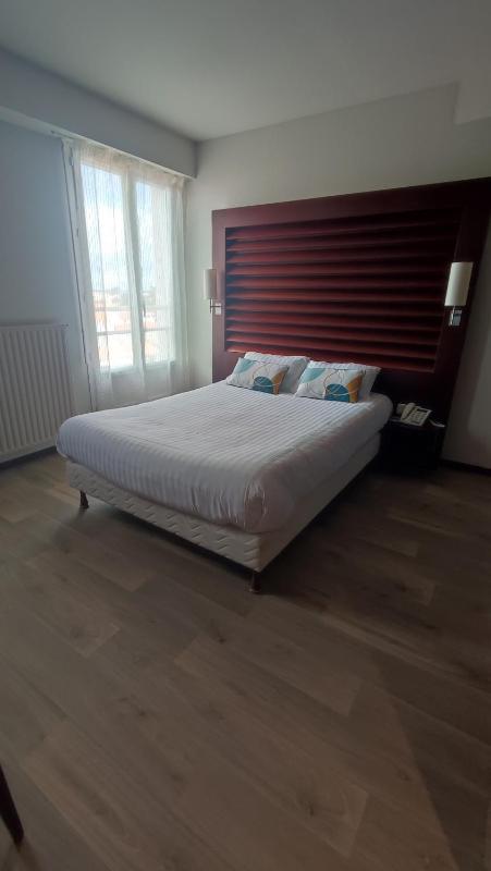 Double Room - Disability Access image 1