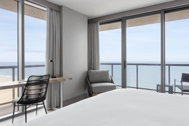 Marriott Virginia Beach Oceanfront Resort - image 23