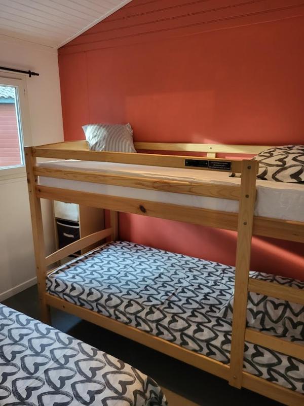Two-Bedroom Chalet image 4
