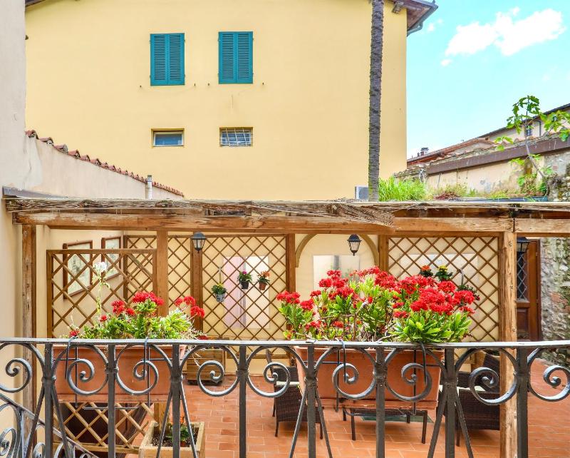 Antica Residenza Santa Chiara -City Center - image 9