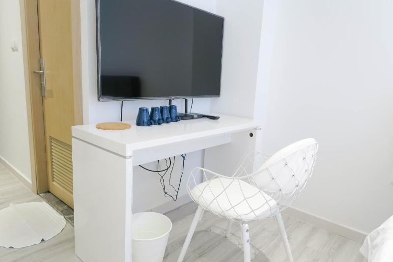 Comfy Studio 5 by Ong Realty - image 3
