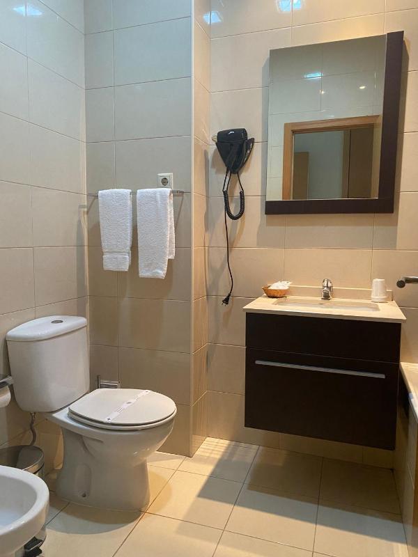 Triple Room image 3
