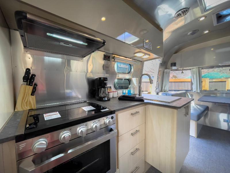 Caravan image 2