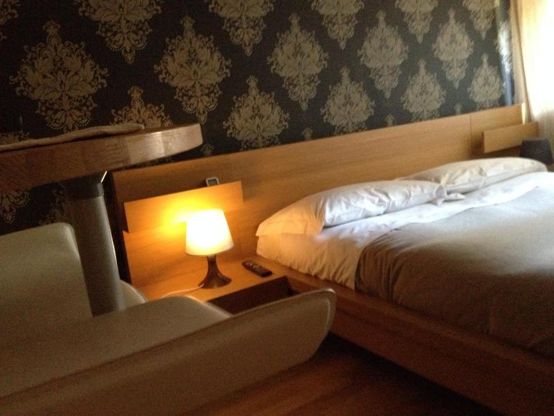 Small Double Room With Small Double Bed image 3