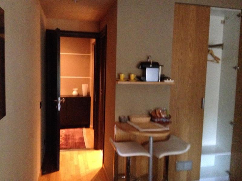 Single Room image 2