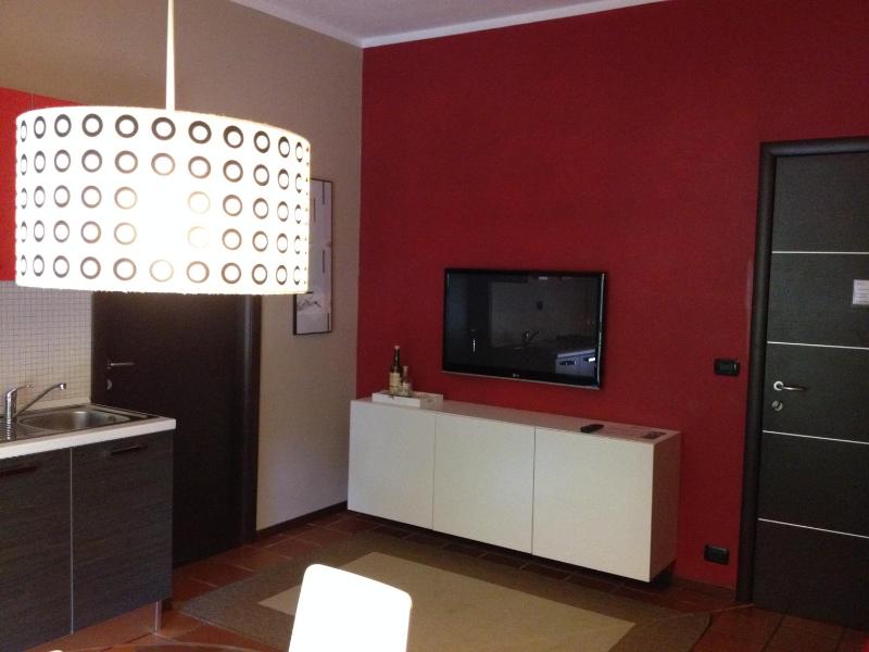 One-Bedroom Apartment (3 Adults) image 2