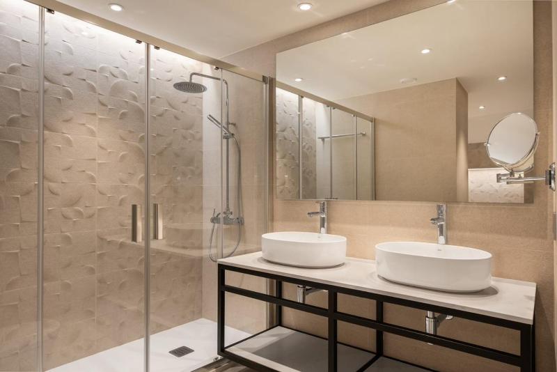 Premium Room image 4