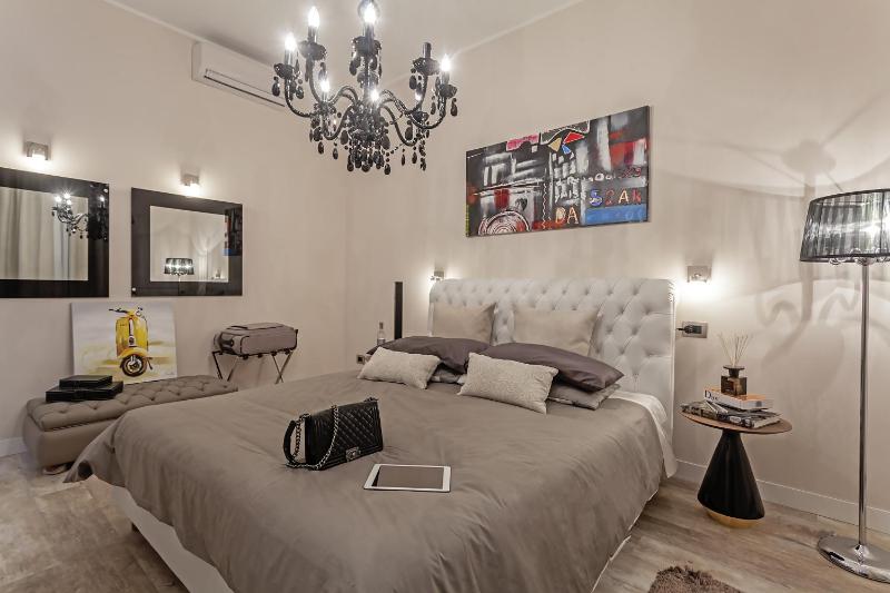 Superior Double Room image 4