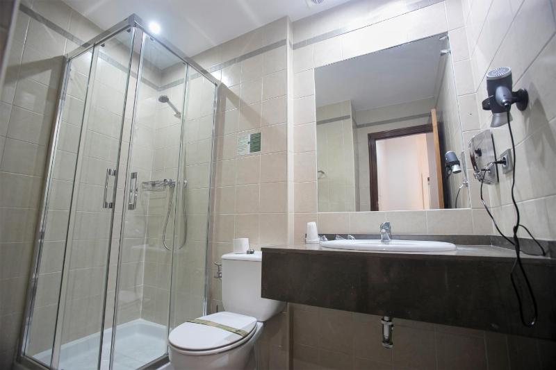 Triple Room image 1
