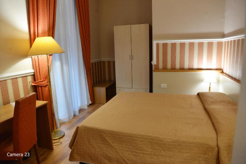 Economy Double or Twin Room image 3