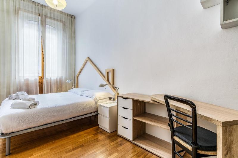 Lepontina Apartment - image 14