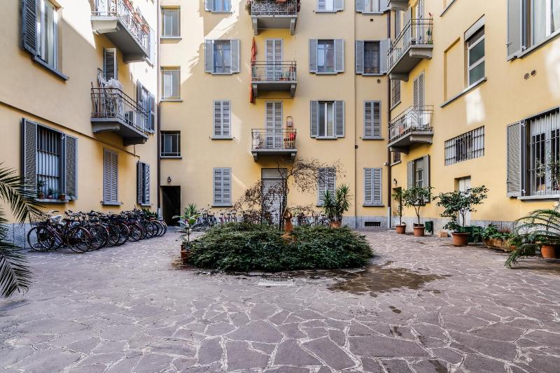 Lepontina Apartment - image 6