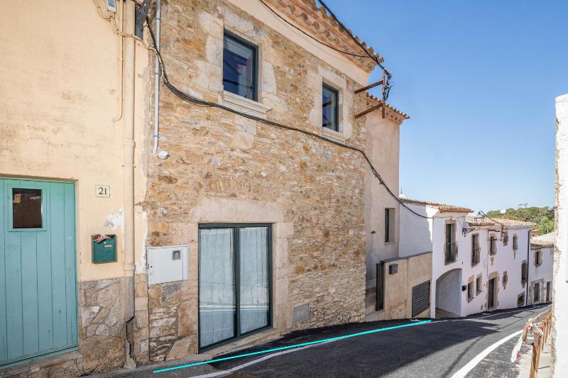Casa Alegria Costa Brava - BY EMERALD STAY - image 28
