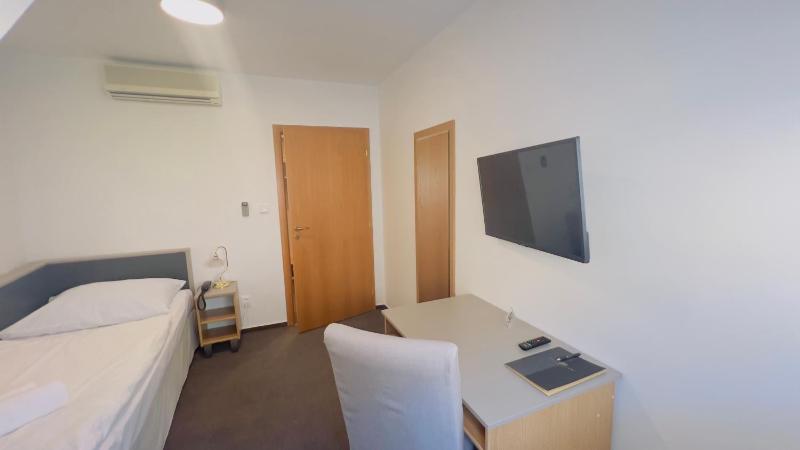 Single Room - Payer I image 1