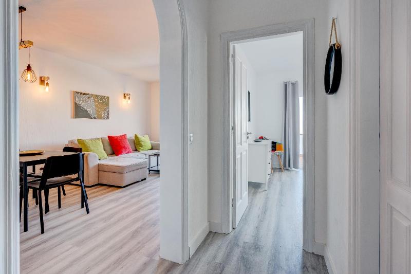 Bright and modern apt in Costa Adeje - image 16