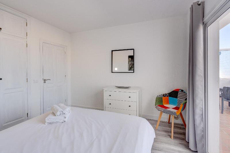 Bright and modern apt in Costa Adeje - image 14