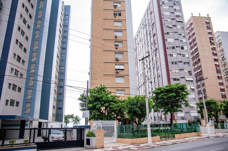 Apto de frente para a praia Jose Menino Santos SP - image 31