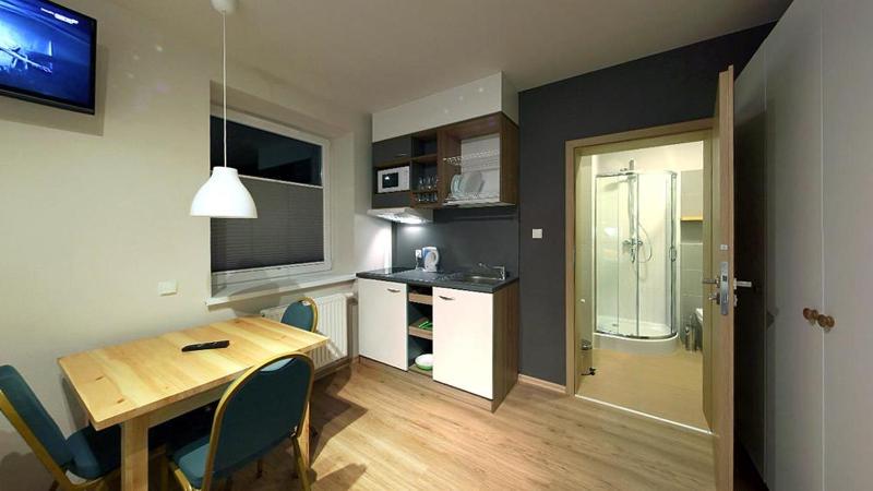 Standard Triple Room image 4