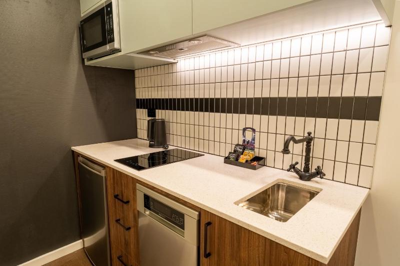 TRYP by Wyndham Wellington Tory Street - image 21