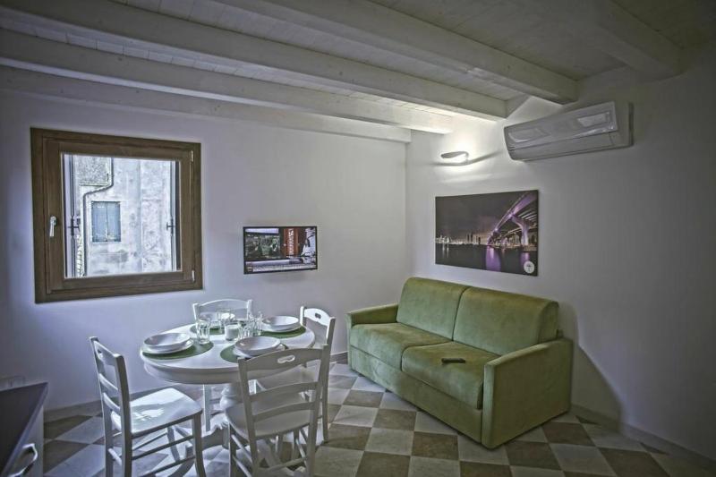 Palazzo Giacchina - image 37