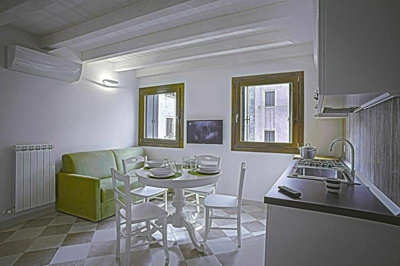 Palazzo Giacchina - image 21