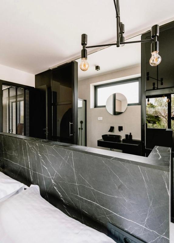 Villa Chic - image 10