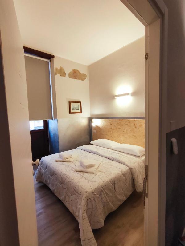 Triple Room with Private External Bathroom image 3