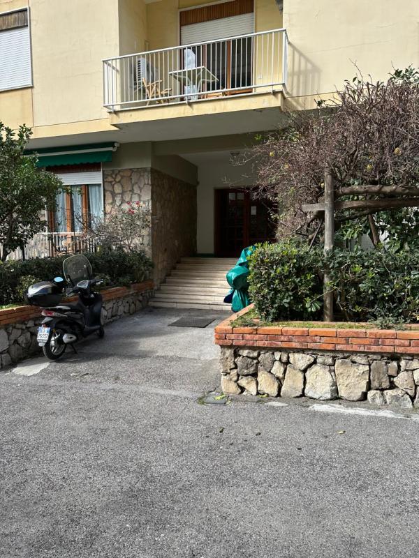A.I.R. Sorrento Apartment - image 10