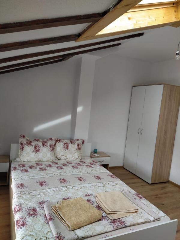 Double Room image 1