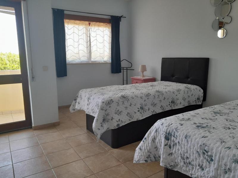 Two-Bedroom Apartment with Pool View image 3