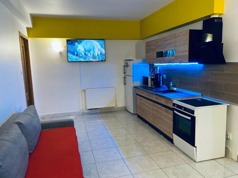 Apartment with Terrace image 1