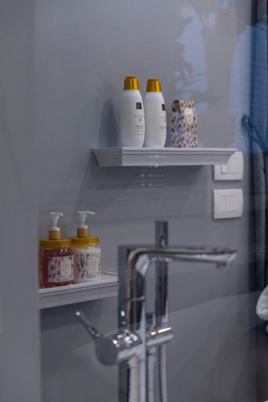 MM Rooms - image 4