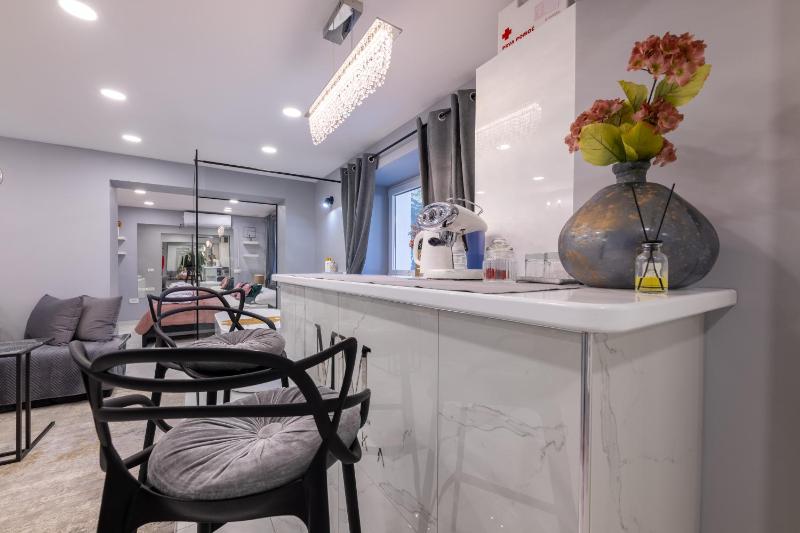 MM Rooms - image 2