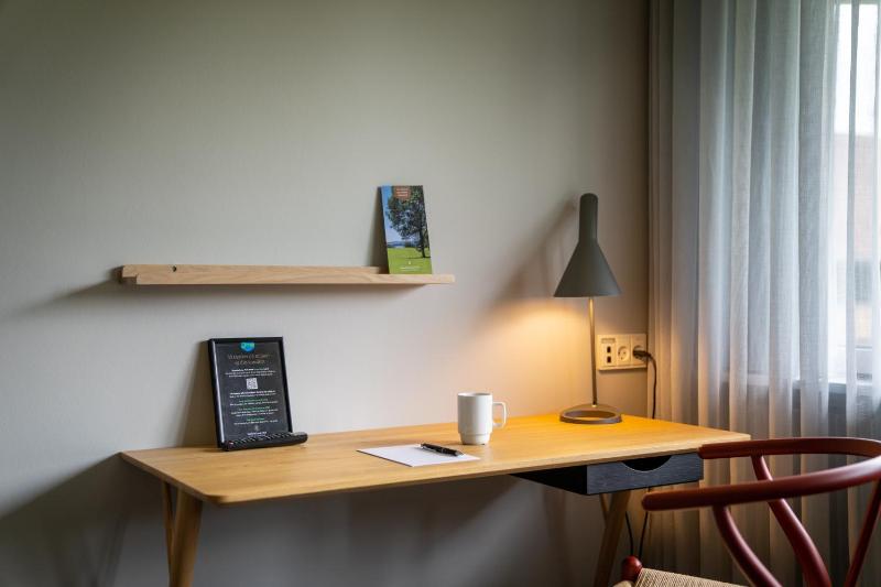 Single Room image 3