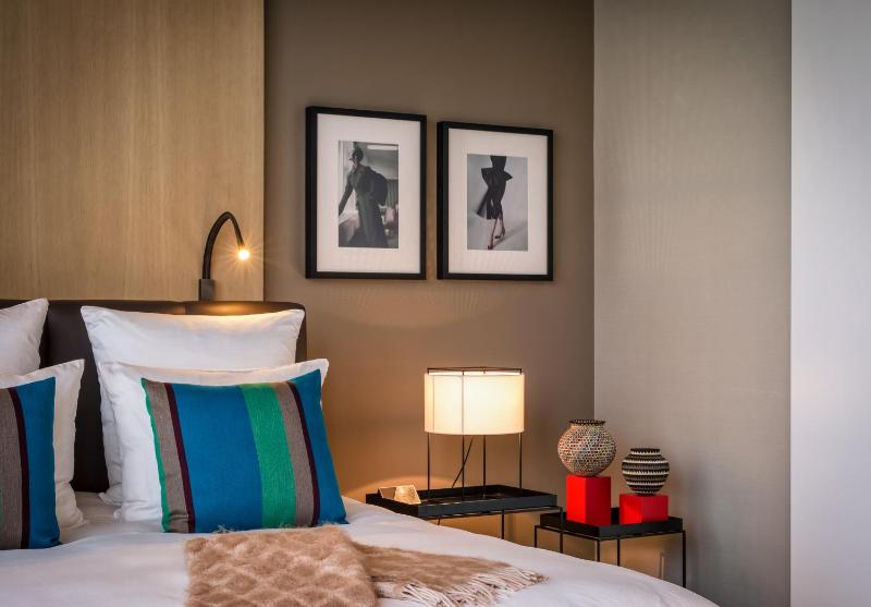 Penthouse Suite image 2