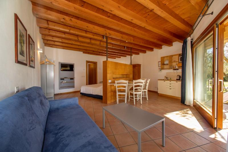 Superior Studio with Lake View image 3