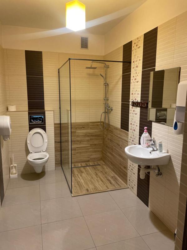 Standard Double Room with Shared Bathroom image 2