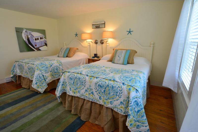 Double Room with Sea View image 4