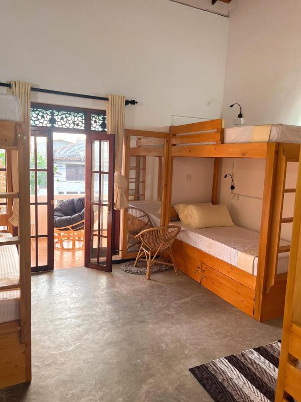 Hummus Hostel Hikkaduwa - image 9