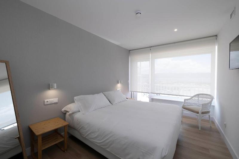 Apartment with Terrace image 4