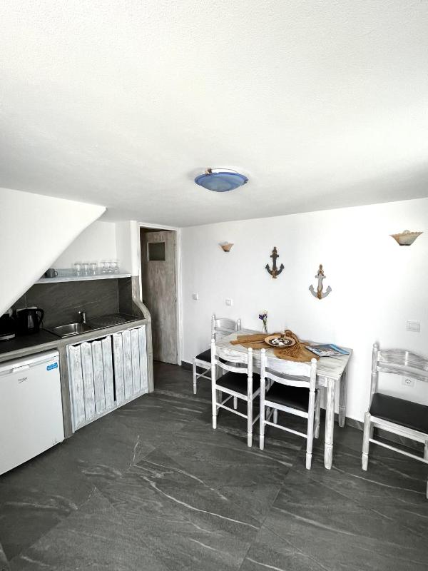 Alonistra Oia Houses - image 20